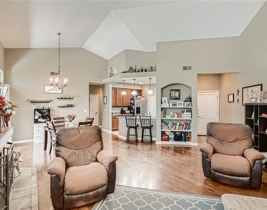 300 San Gabriel Village Blvd - Photo Thumbnail 4
