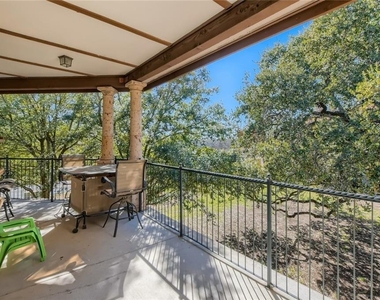 300 San Gabriel Village Blvd - Photo Thumbnail 1