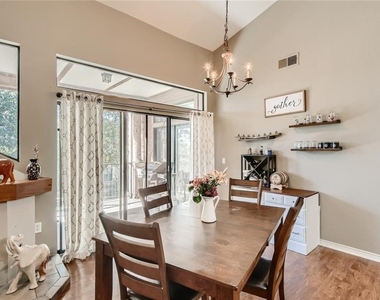 300 San Gabriel Village Blvd - Photo Thumbnail 6