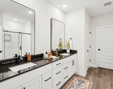 17119 Homestead Haven Dr - Photo Thumbnail 4
