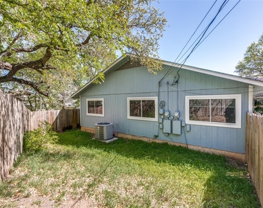 6916 Scenic Brook Dr - Photo Thumbnail 11