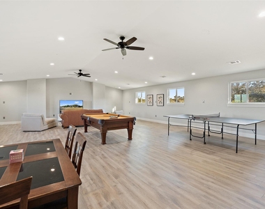414 Gregg Dr - Photo Thumbnail 24