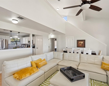 414 Gregg Dr - Photo Thumbnail 10