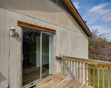 11907 Alpheus Ave - Photo Thumbnail 23