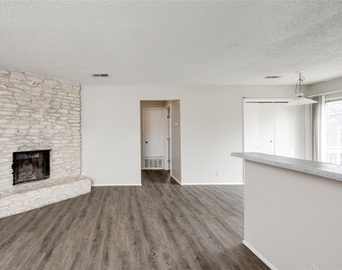 11907 Alpheus Ave - Photo Thumbnail 1