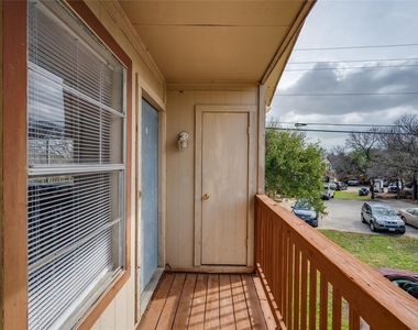 11907 Alpheus Ave - Photo Thumbnail 25