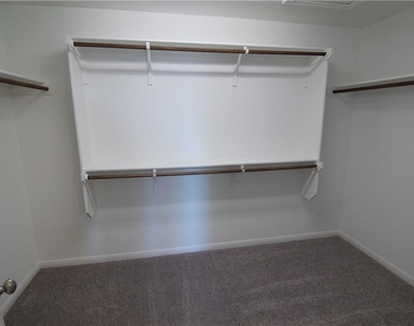 6705 Routenburn St - Photo Thumbnail 11