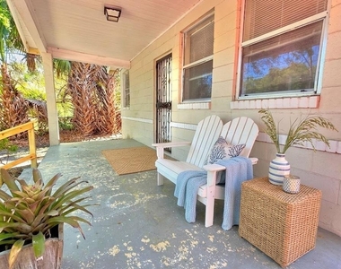 916 W 25th Street - Photo Thumbnail 21