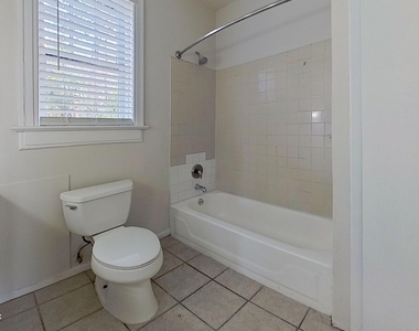 1651 Flagler Avenue - Photo Thumbnail 19