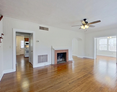 1651 Flagler Avenue - Photo Thumbnail 4