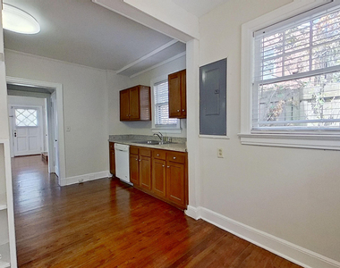 1651 Flagler Avenue - Photo Thumbnail 12