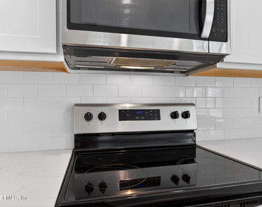 2283 Shady Breeze Lane - Photo Thumbnail 13