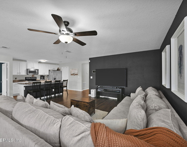 6119 Black Filly Lane - Photo Thumbnail 15
