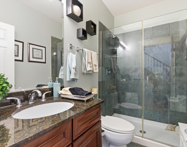 395 S Scott Street - Photo Thumbnail 12