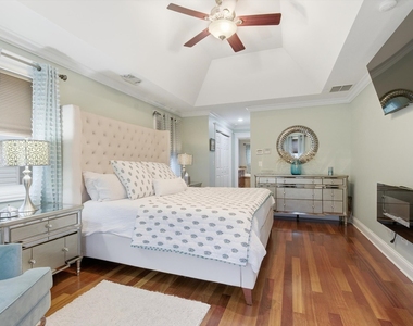 395 S Scott Street - Photo Thumbnail 18