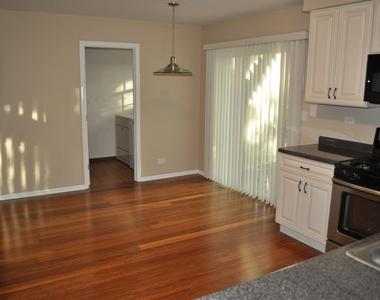 15 Whispering Drive - Photo Thumbnail 9