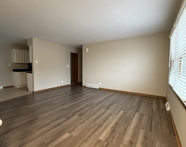 45 Spuhler Street - Photo Thumbnail 2