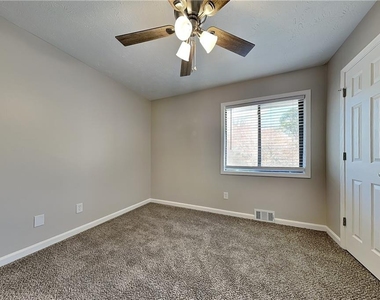3500 Quail Hollow Trail - Photo Thumbnail 11