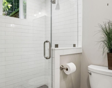 4379 Tree Haven Drive Ne - Photo Thumbnail 20