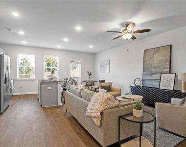 10 American Avenue - Photo Thumbnail 8