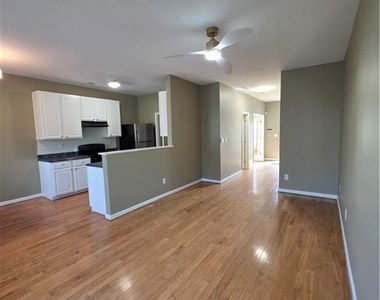 7067 Brookview Circle - Photo Thumbnail 10