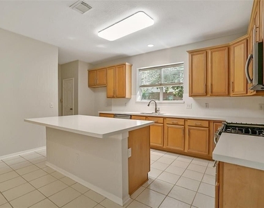 18 Beckett Hill Place - Photo Thumbnail 12
