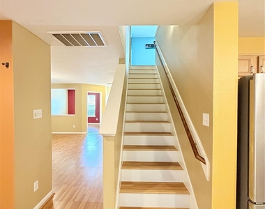 2603 Skyview Trace Court - Photo Thumbnail 6
