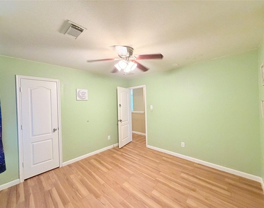 2603 Skyview Trace Court - Photo Thumbnail 12
