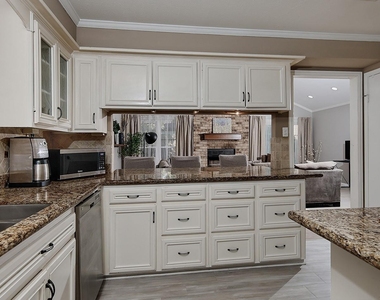 99 N Deerfoot Circle - Photo Thumbnail 11