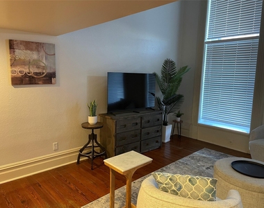 2118 Strand Street - Photo Thumbnail 12