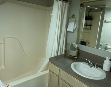2118 Strand Street - Photo Thumbnail 18