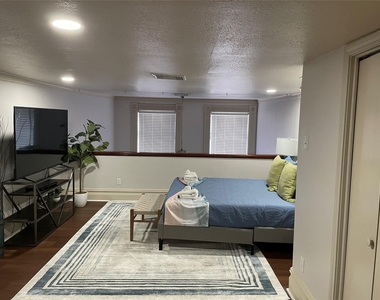 2118 Strand Street - Photo Thumbnail 19