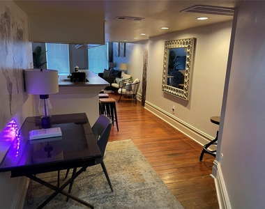 2118 Strand Street - Photo Thumbnail 9