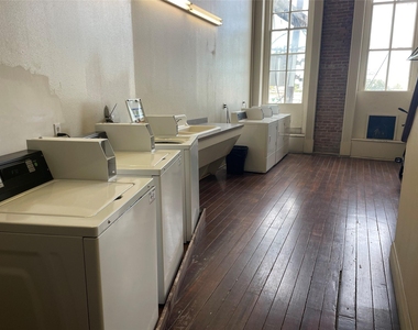 2118 Strand Street - Photo Thumbnail 3