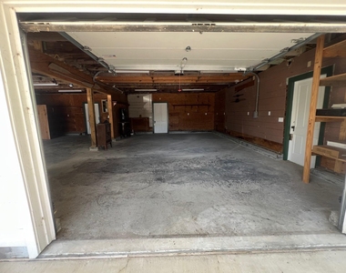 618 Bayridge Road - Photo Thumbnail 38