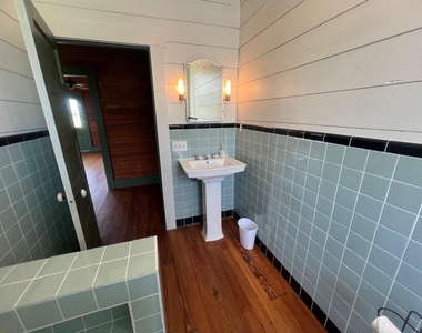 618 Bayridge Road - Photo Thumbnail 24