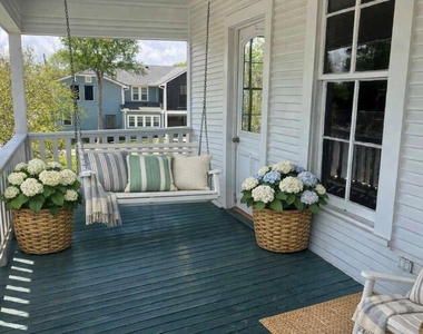 618 Bayridge Road - Photo Thumbnail 5