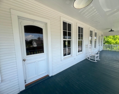 618 Bayridge Road - Photo Thumbnail 1