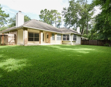 22 Hobbit Glen Drive - Photo Thumbnail 17
