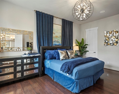 4413 Eli Street - Photo Thumbnail 8