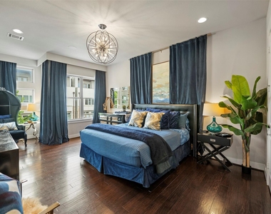 4413 Eli Street - Photo Thumbnail 7