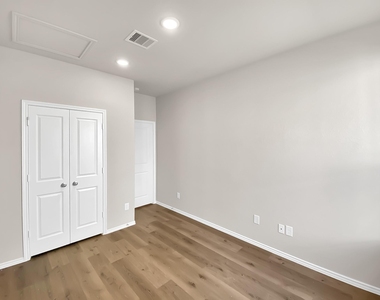 9770 Blackgum Drive - Photo Thumbnail 9