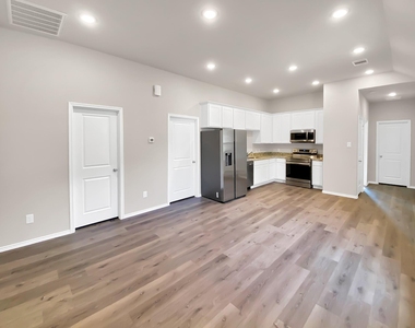 9770 Blackgum Drive - Photo Thumbnail 5