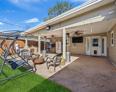 922 Gilpin Street - Photo Thumbnail 25