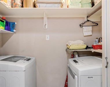 922 Gilpin Street - Photo Thumbnail 13