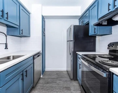 4400 Memorial Drive - Photo Thumbnail 3