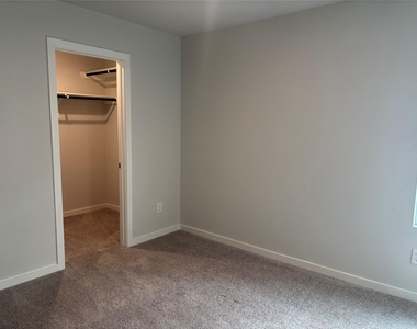5735 Blue Grama Drive - Photo Thumbnail 22