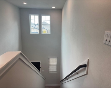 5735 Blue Grama Drive - Photo Thumbnail 28