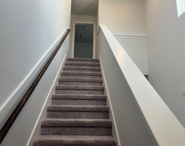 5735 Blue Grama Drive - Photo Thumbnail 13