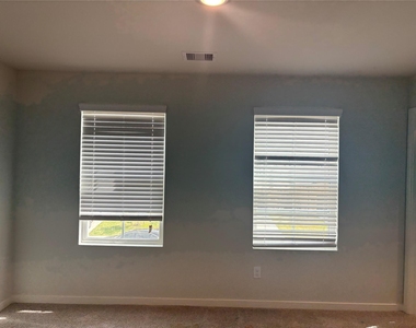 5735 Blue Grama Drive - Photo Thumbnail 25